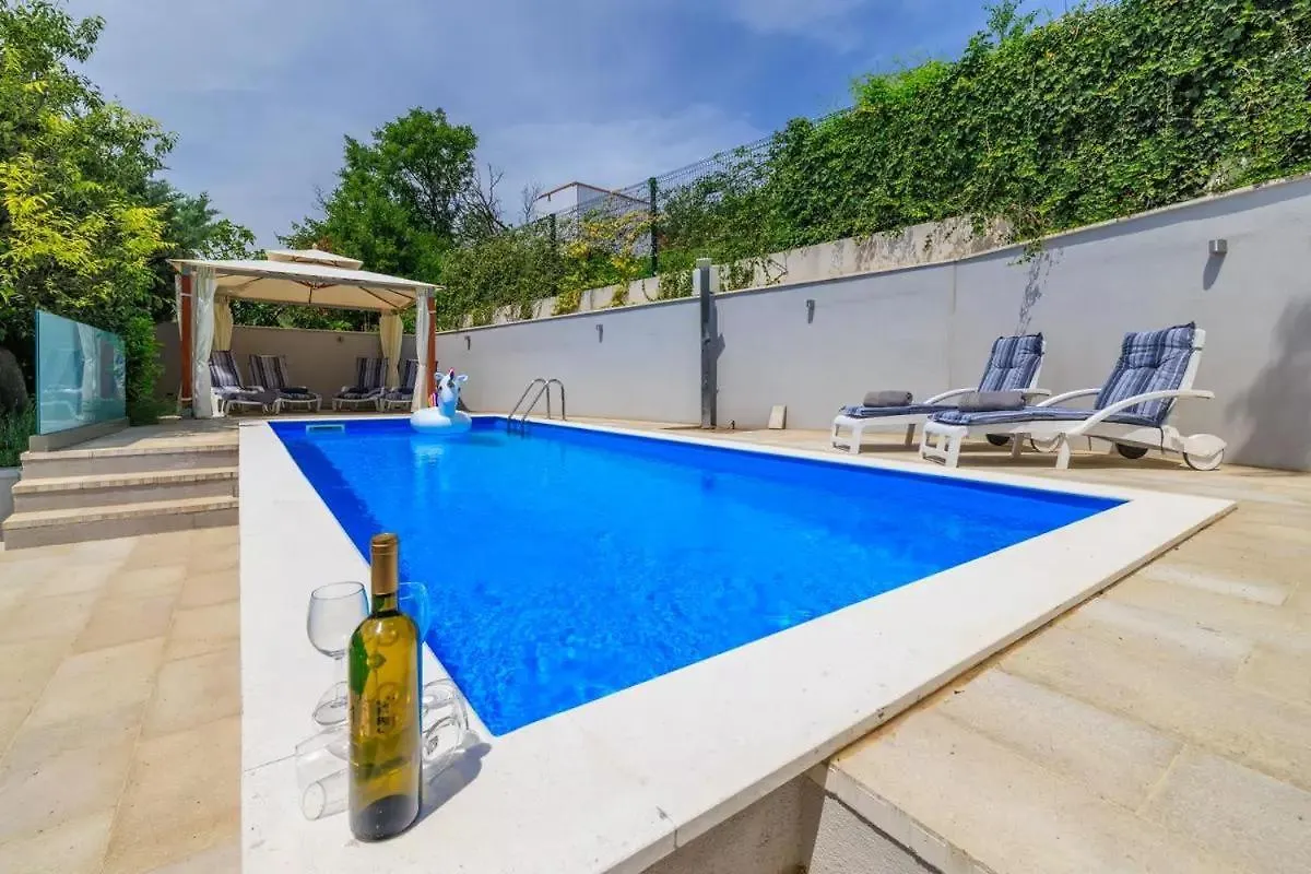Holiday Home In Crikvenica 50544